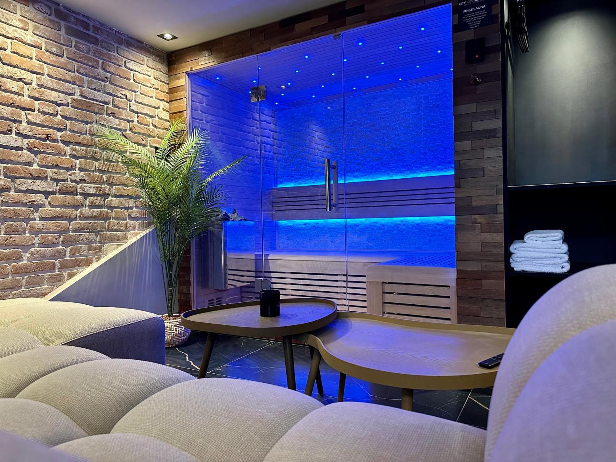 Hotel De Prince Наймеген Екстериор снимка