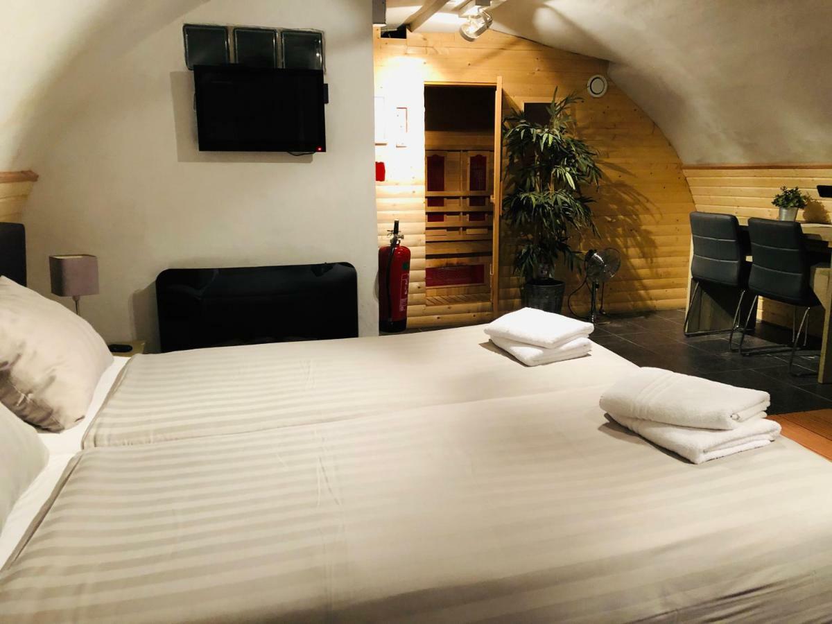 Hotel De Prince Наймеген Екстериор снимка